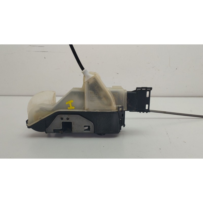 CERRADURA PUERTA DELANTERA IZQUIERDA