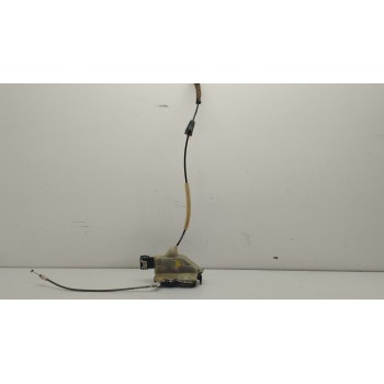 Recambio de cerradura puerta trasera izquierda para peugeot 301 1.6 vti 115 cambio manual 5 velocidades referencia OEM IAM 16943