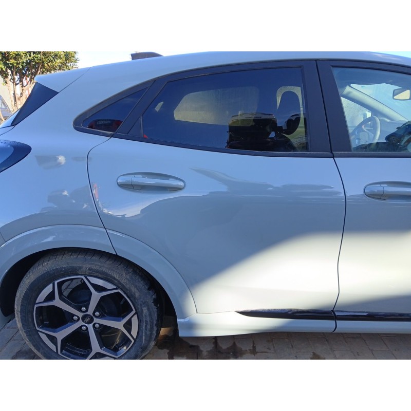 Recambio de puerta trasera derecha para ford puma (j2k, cf7) 1.0 ecoboost referencia OEM IAM   