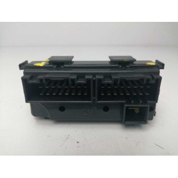 Recambio de caja reles / fusibles para kia carens iv 1.7 crdi referencia OEM IAM 919513X110  
