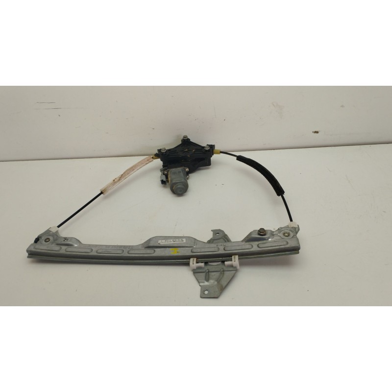 Recambio de elevalunas delantero izquierdo para peugeot 301 1.6 vti 115 cambio manual 5 velocidades referencia OEM IAM 967741698