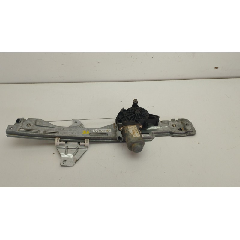 Recambio de elevalunas trasero izquierdo para peugeot 301 1.6 vti 115 cambio manual 5 velocidades referencia OEM IAM 9674437380 