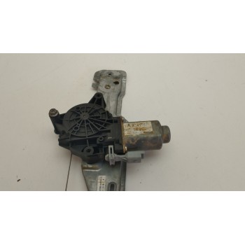 Recambio de elevalunas trasero izquierdo para peugeot 301 1.6 vti 115 cambio manual 5 velocidades referencia OEM IAM 9674437380 