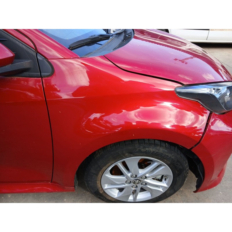 Recambio de aleta delantera derecha para toyota yaris (_p21_, _pa1_, _ph1_) 1.5 (mxpa11) referencia OEM IAM   