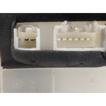 Recambio de cerradura puerta delantera izquierda para subaru impreza g12 1.5 referencia OEM IAM 61032FG050  