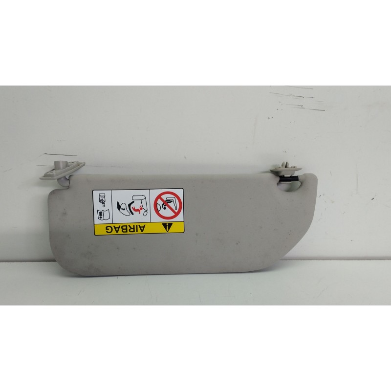 Recambio de parasol derecho para peugeot 301 1.6 vti 115 cambio manual 5 velocidades referencia OEM IAM   