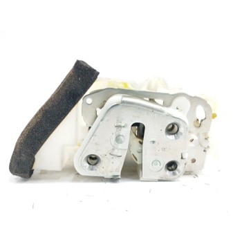 CERRADURA PUERTA TRASERA DERECHA 61035FG001 