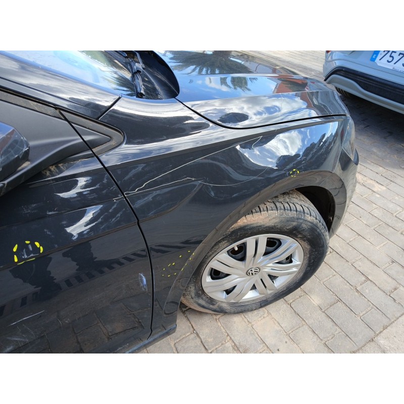 ALETA DELANTERA DERECHA