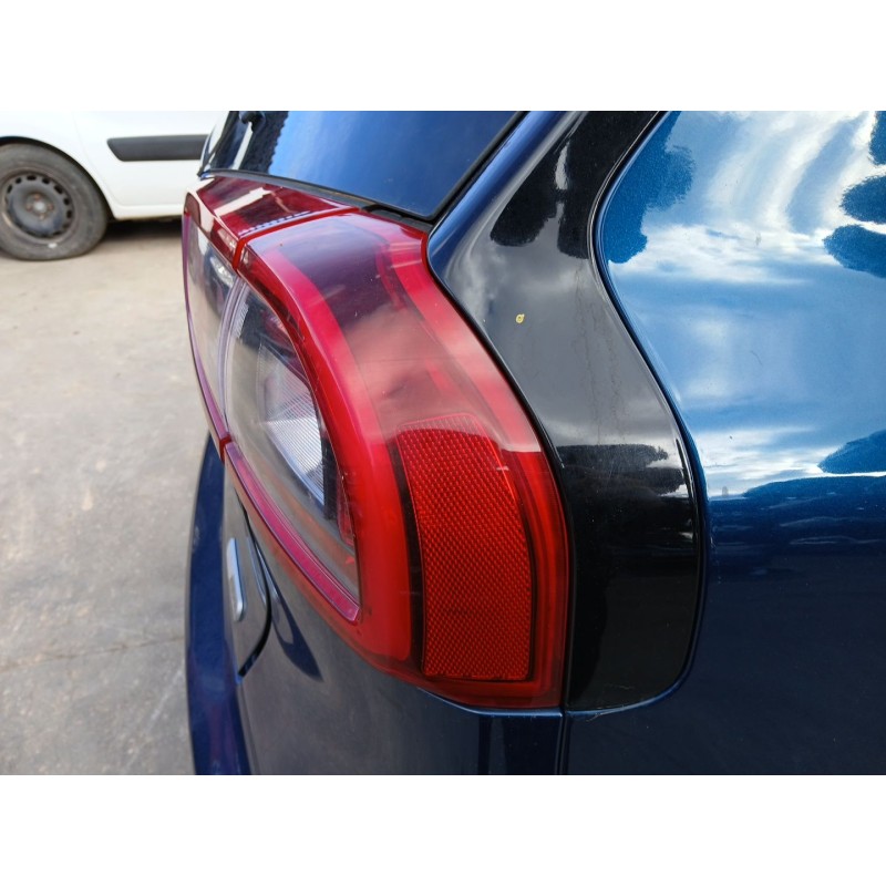 PILOTO TRASERO DERECHO