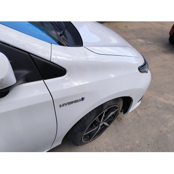 Recambio de aleta delantera derecha para toyota auris (_e18_) 1.3 (nre180_) referencia OEM IAM 5381102340  