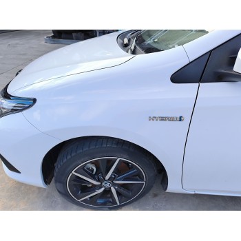 Recambio de aleta delantera izquierda para toyota auris (_e18_) 1.3 (nre180_) referencia OEM IAM 5381202340  