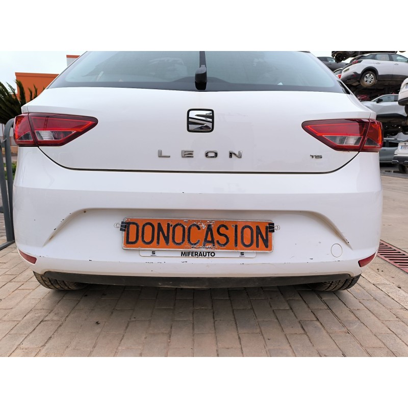 Recambio de paragolpes trasero para seat leon (5f1) 1.4 tsi referencia OEM IAM 5F0807421  