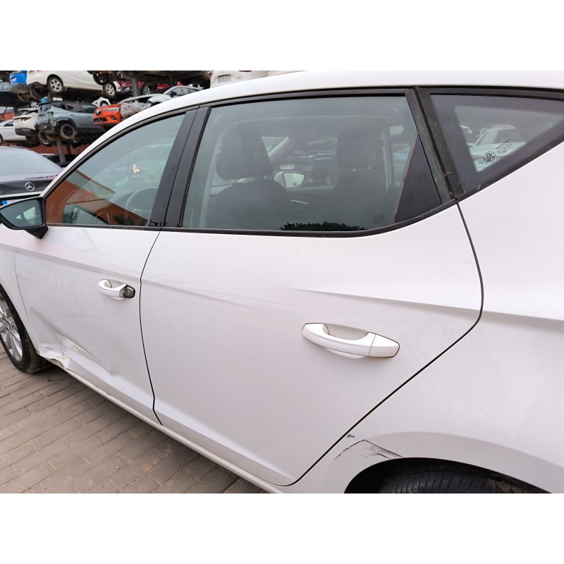 PUERTA TRASERA IZQUIERDA