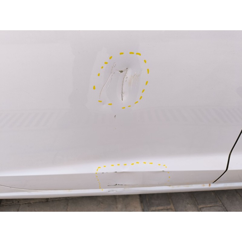 PUERTA TRASERA DERECHA