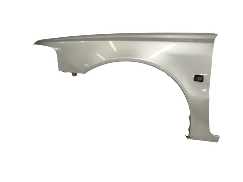 Recambio de aleta delantera izquierda para volvo s40 berlina 1.9 diesel cat referencia OEM IAM  OBSERVAR FOTOS 