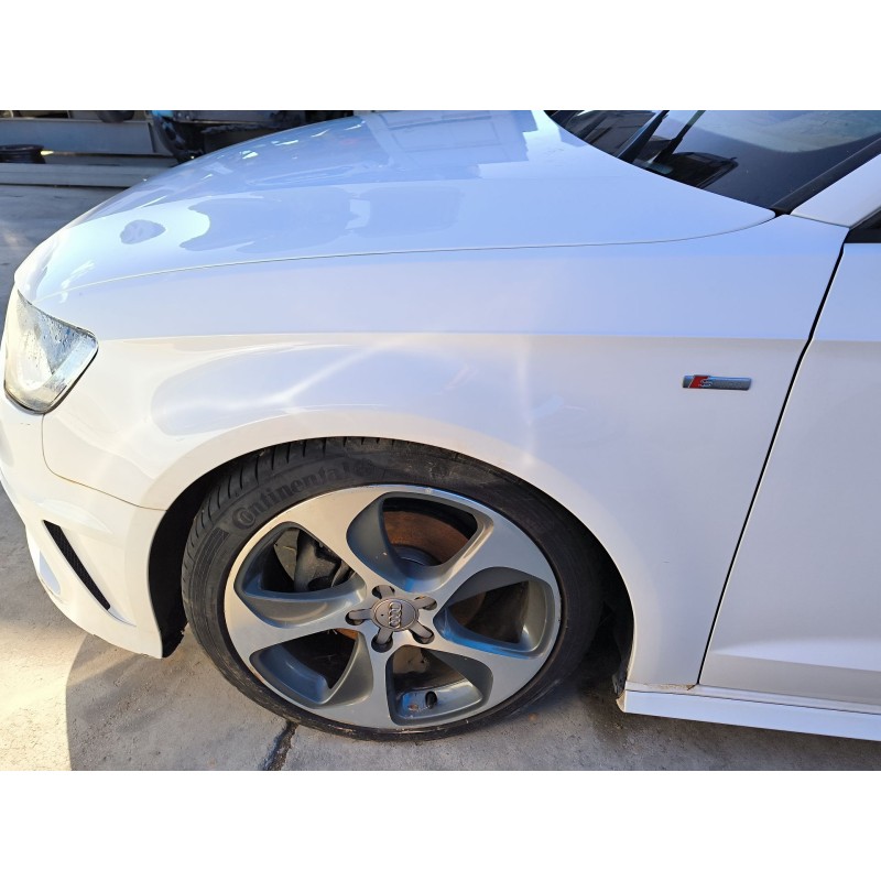 Recambio de aleta delantera izquierda para audi a3 (8v1, 8vk) 1.6 tdi referencia OEM IAM 8V0821105G  