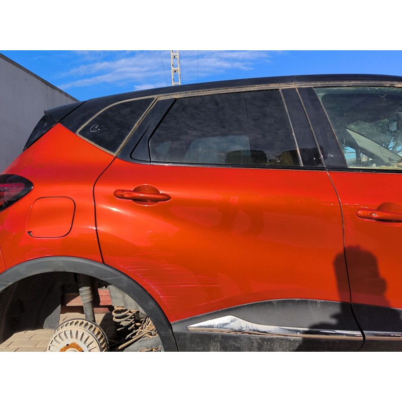 Recambio de puerta trasera derecha para renault captur i (j5_, h5_) 0.9 tce 90 referencia OEM IAM 821004271R  