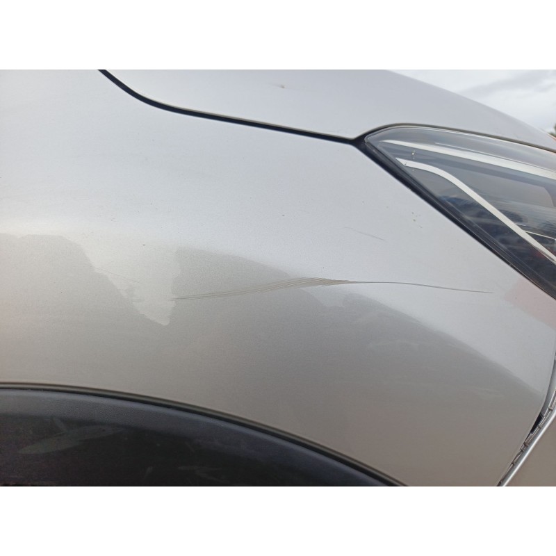 ALETA DELANTERA DERECHA