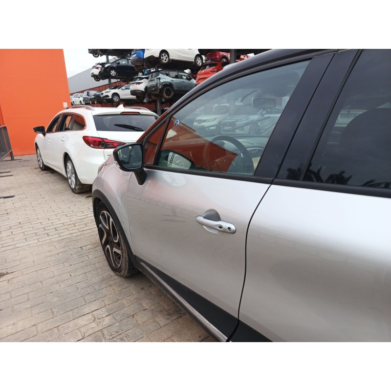 PUERTA DELANTERA IZQUIERDA 801018596R 801015232R 