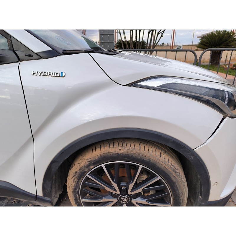 Recambio de aleta delantera derecha para toyota c-hr (_x1_) 1.8 hybrid (zyx10_, zyx11_) referencia OEM IAM 53801F4010  