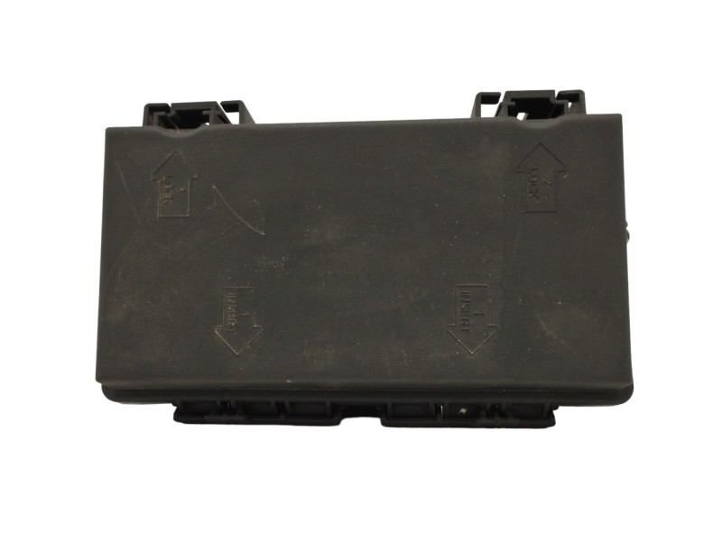 Recambio de caja reles / fusibles para fiat grande punto (199) 1.3 16v jtd cat referencia OEM IAM 51775622  