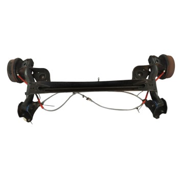 Recambio de puente trasero para dacia duster 1.6 16v cat referencia OEM IAM 555016666R  