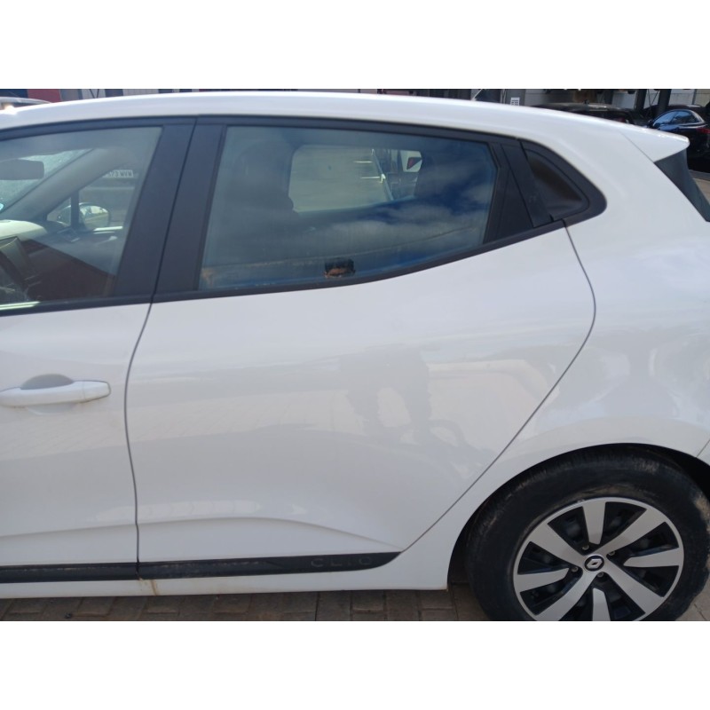 Recambio de puerta trasera izquierda para renault clio v (b7_) 1.5 blue dci 100 (b7ad) referencia OEM IAM   
