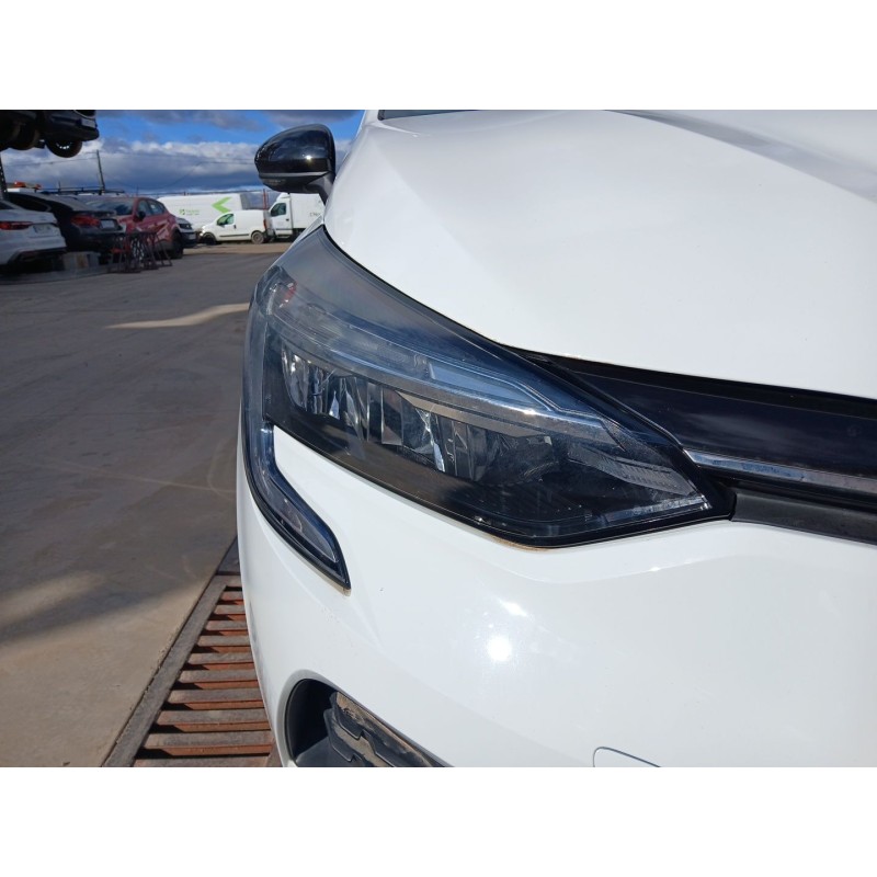 Recambio de faro derecho para renault clio v (b7_) 1.5 blue dci 100 (b7ad) referencia OEM IAM   