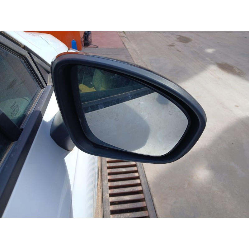 RETROVISOR DERECHO