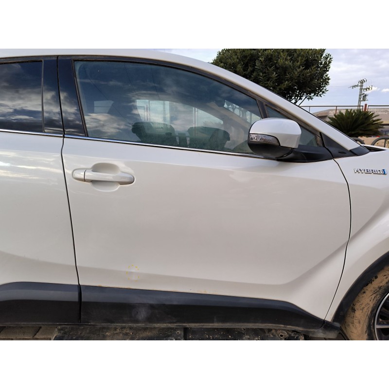 Recambio de puerta delantera derecha para toyota c-hr (_x1_) 1.8 hybrid (zyx10_, zyx11_) referencia OEM IAM 67001F4010 67111F401