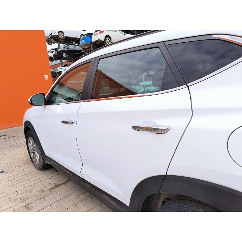 PUERTA TRASERA IZQUIERDA