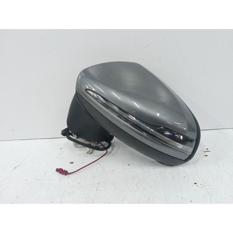 RETROVISOR IZQUIERDO A3174401