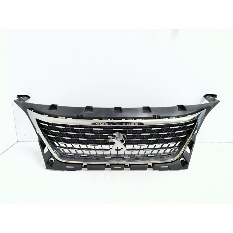 Recambio de rejilla delantera para peugeot 3008 ii suv (mc_, mr_, mj_, m4_) 1.2 thp/ puretech 130 (mrhnsm, mrhnsu, mrhnsj, mrhny