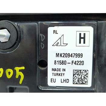 Recambio de piloto trasero central para toyota ch-r (_x2_, _h2_), hybrid (zyx20) referencia OEM IAM 81580F4220 MK20947999 81580F
