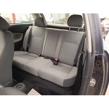 seat ibiza iii (6l1) del año 2004