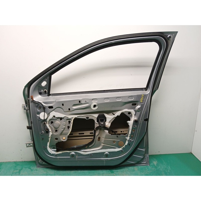 PUERTA DELANTERA DERECHA