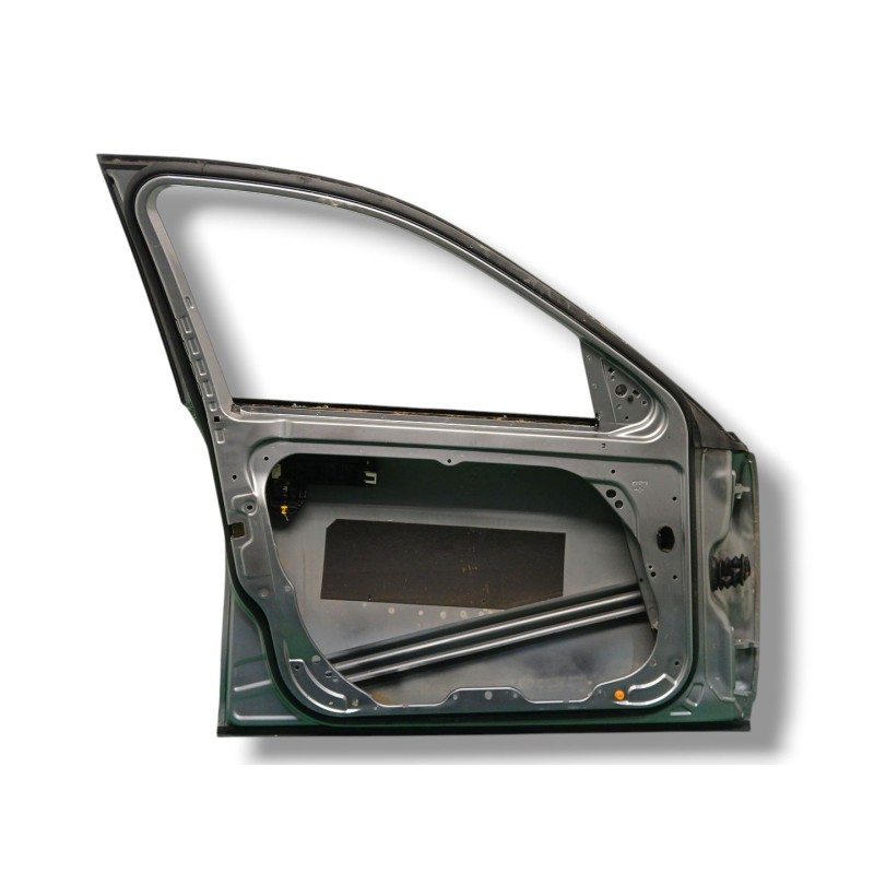 PUERTA DELANTERA IZQUIERDA