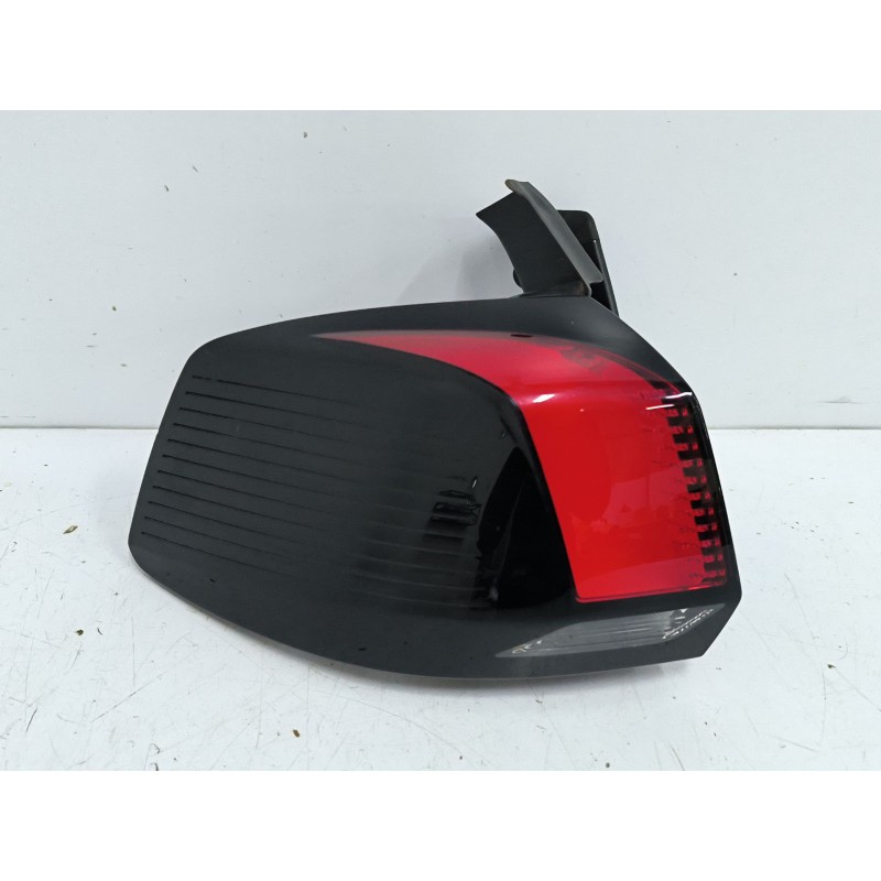 PILOTO TRASERO IZQUIERDO