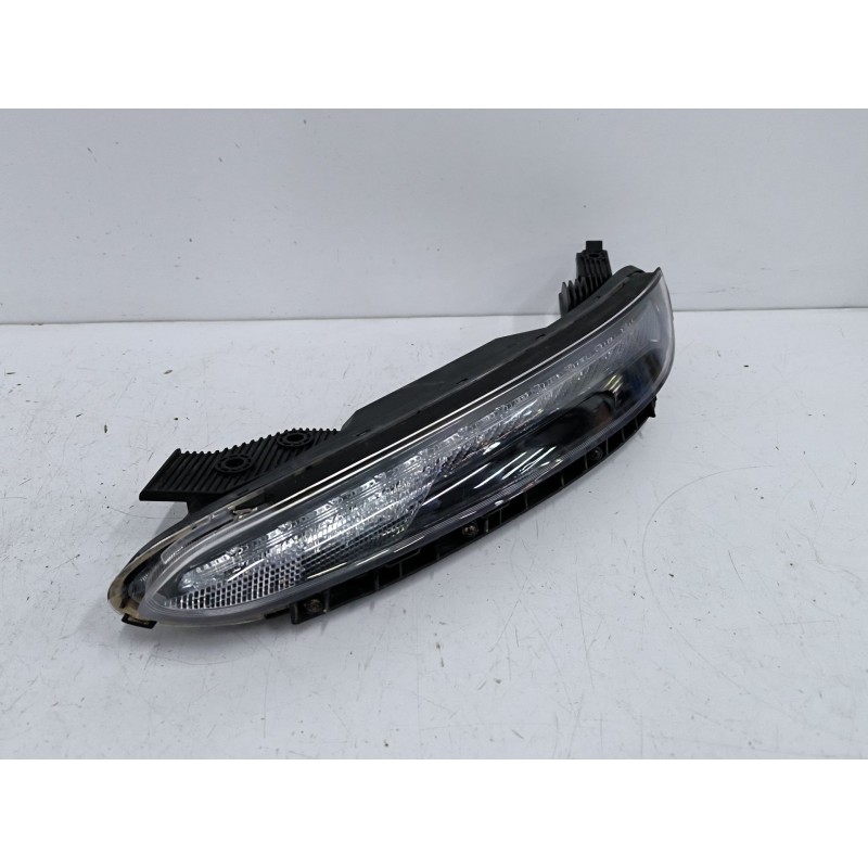 Recambio de piloto delantero izquierdo para hyundai kona (os, ose, osi) 1.6 t-gdi referencia OEM IAM 92207J9500  