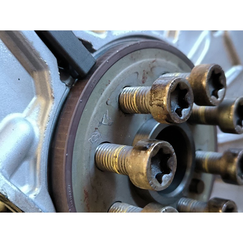 MOTOR COMPLETO OBSERVAR FOTOS