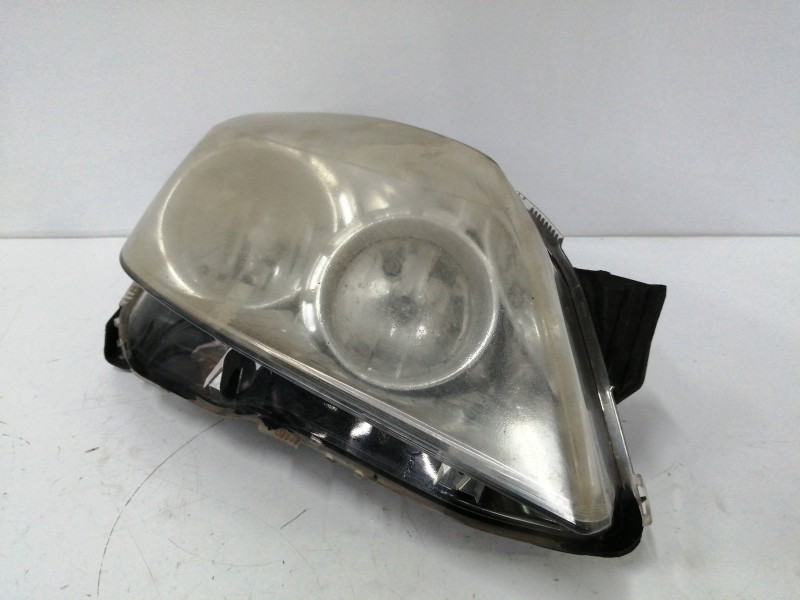Recambio de faro derecho para opel astra h ber. 1.7 16v cdti referencia OEM IAM 13239289 PARA PULIR 1EG27037042