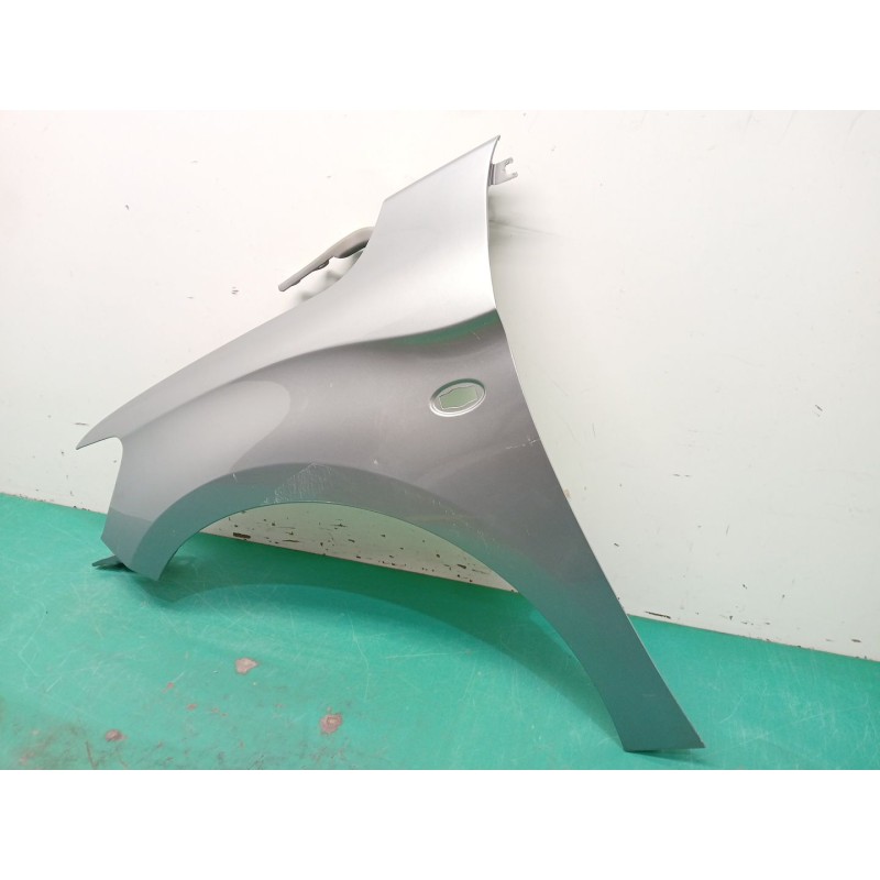 ALETA DELANTERA IZQUIERDA 9674799680