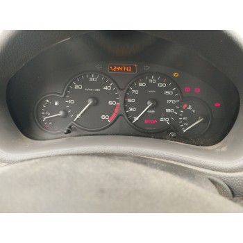 Recambio de carroceria corte para peugeot 206 berlina 1.4 hdi referencia OEM IAM   