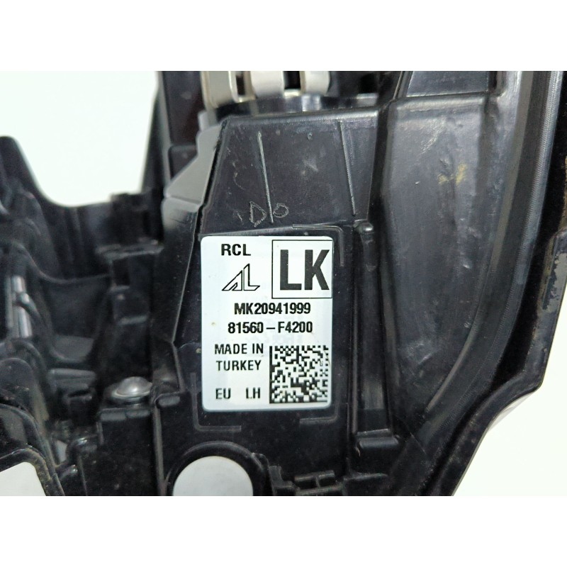 PILOTO TRASERO IZQUIERDO MK20941999