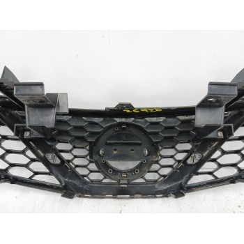 Recambio de rejilla delantera para nissan pulsar hatchback (c13) 1.5 dci referencia OEM IAM 623103ZL0A  