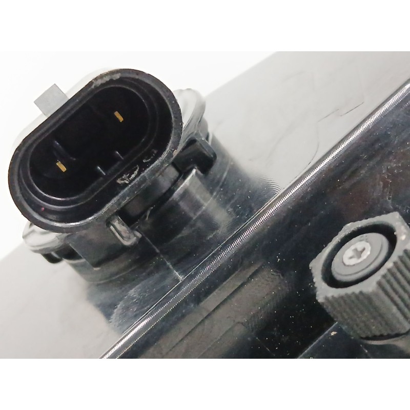 FARO ANTINIEBLA IZQUIERDO