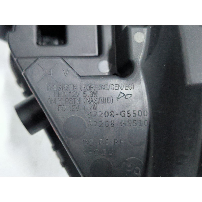 PILOTO DELANTERO DERECHO 92208G5510