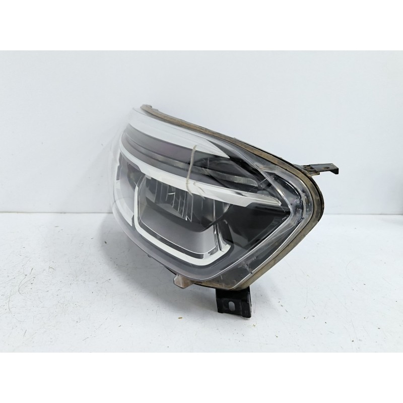 Recambio de faro derecho para renault captur i (j5_, h5_) 0.9 tce 90 referencia OEM IAM 260102734R  