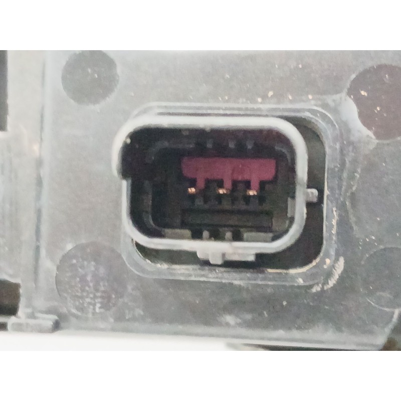 PILOTO DELANTERO DERECHO