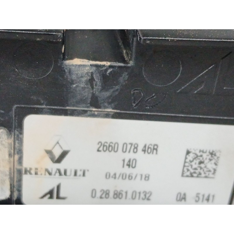 PILOTO DELANTERO DERECHO 266007846R 